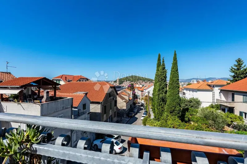 Allogio Manuš, Split, 119,88m2 – 2