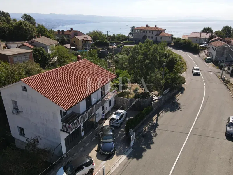 Stambeno-poslovna kuća – Bregi, Matulji