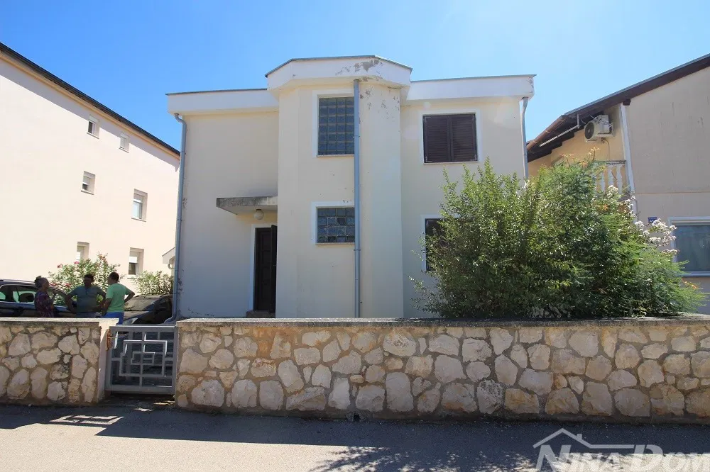 Villa indipendente a 220m dal mare, cuore di Vir