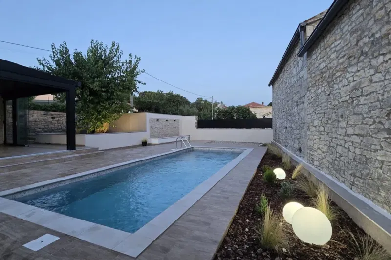 Renovated Istrian stone house near Višnjan – 2