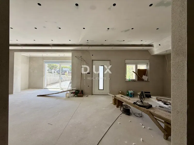Kvarner, Crikvenica, 3-bedroom apartment, 100 m2, garden, newly renovated – 2