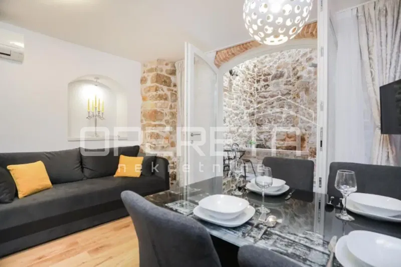 3 apartmana u centru Šibenika
