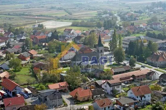 Dugo Selo (Lukarišće) - kuća za 13-16 radnika