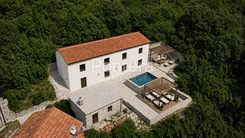 Dom Drivenik, Vinodolska Općina, 200m2