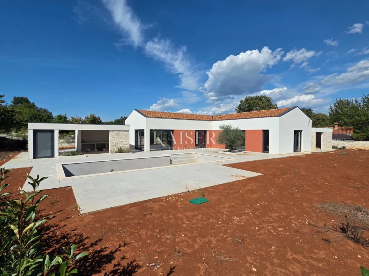 Istria, Tinjan - Moderný samostatne stojaci dom s bazénom
