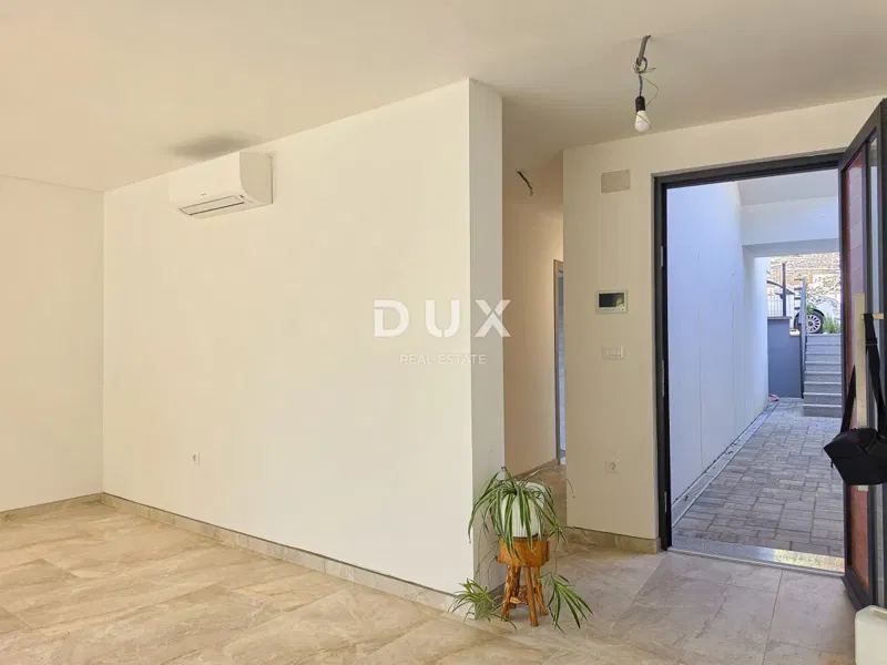 Rijeka, Kozala, three-bedroom apartment, 128 m2, swimming pool, 3 parking spaces – 2
