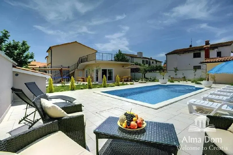 Detached house situated in Medulin. – 3