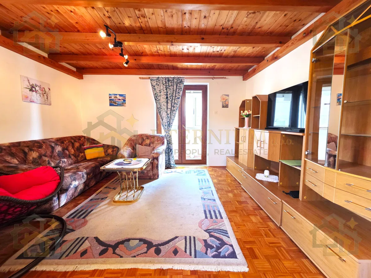 CRIKVENICA | KAKO JE 42 m² POSTALO GOTOVO 52?