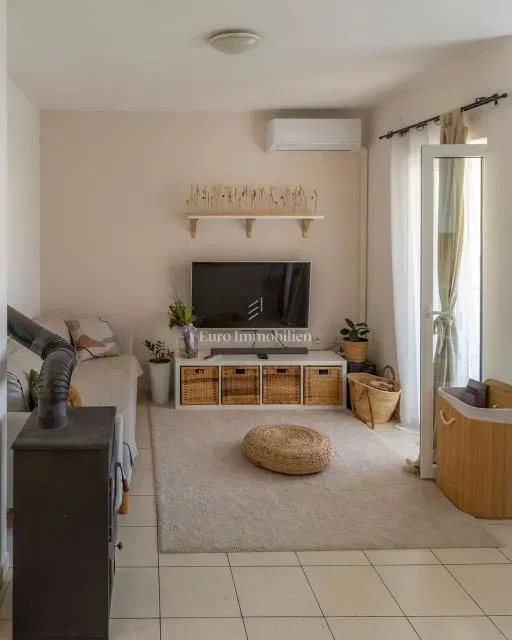 Three-bedroom apartment near the sea and centre – Malinska – 2