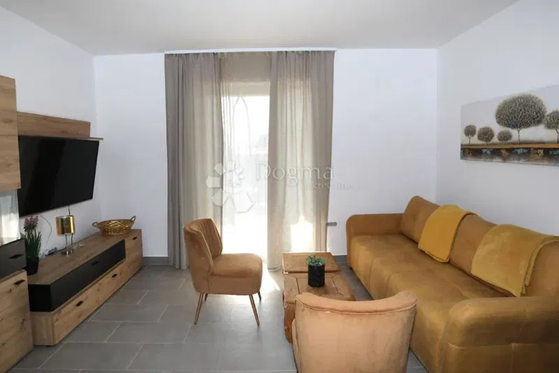 Wohnung 2S - MIETE VALTURA, PULA