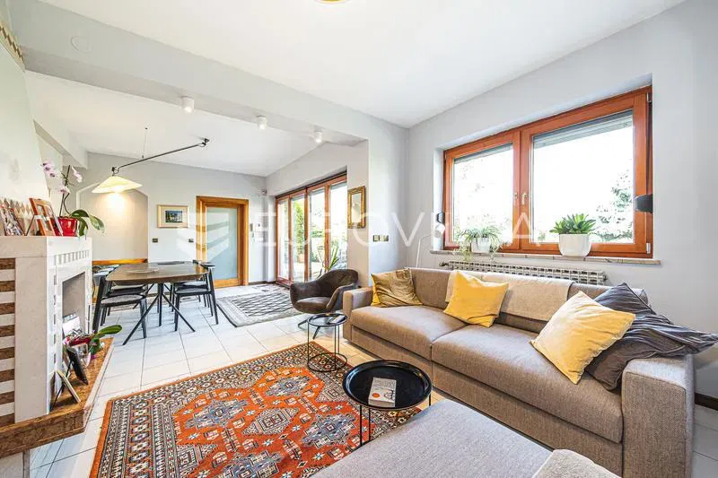 Zagreb, Vrhovec, family house 185 m² on a plot of land 1,121 m² – 3