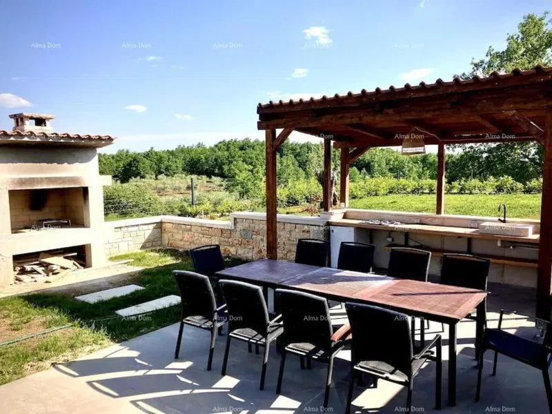 Bella e moderna casa in vendita, Parenzo – 2
