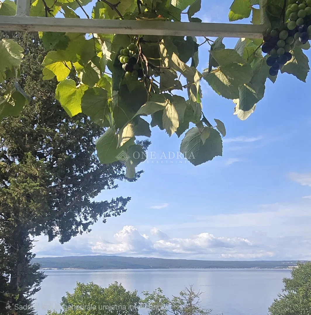 SAMO KOD NAS, DRAMALJ, KUĆA 30m OD MORA SA GARAŽOM!