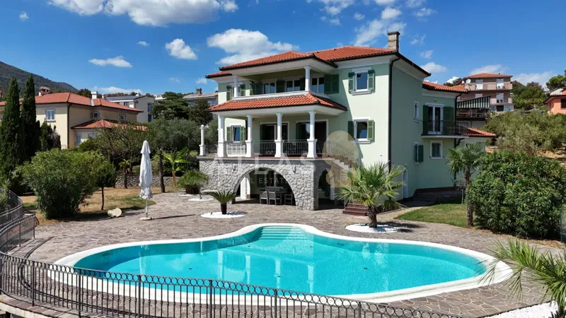 OPATIJA, POBRI | TRADIČNÁ VILA S NAJKRAJŠÍM VÝHĽADOM NA KVARNER