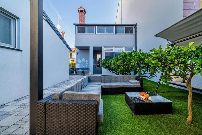 Ház Rovinj, 360m2
