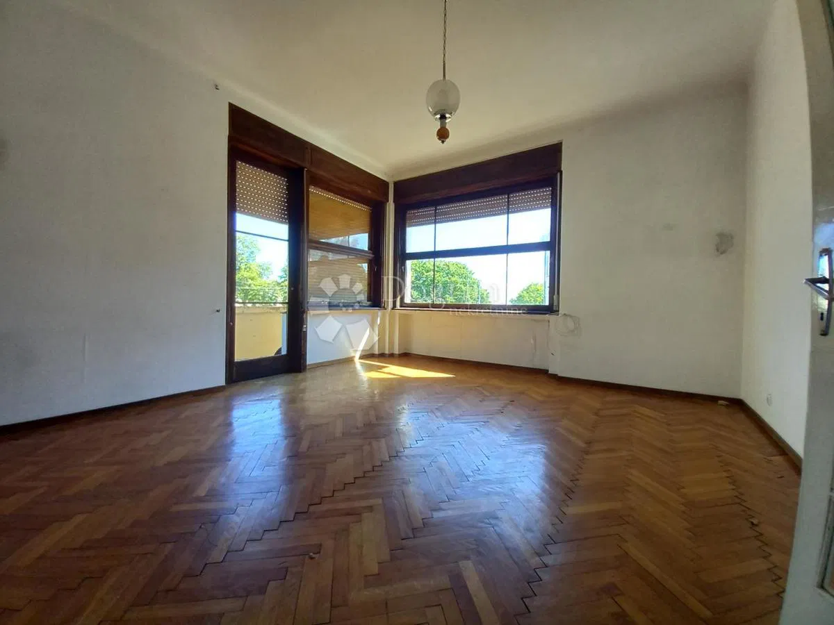Matulji, stan za adaptaciju, 131 m2