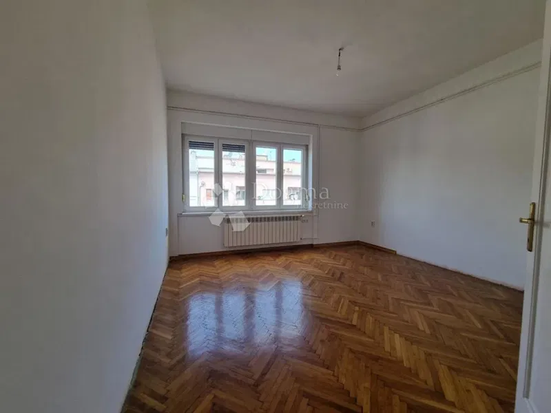 Flat Donji grad, Donji Grad, 87,70m2 – 2