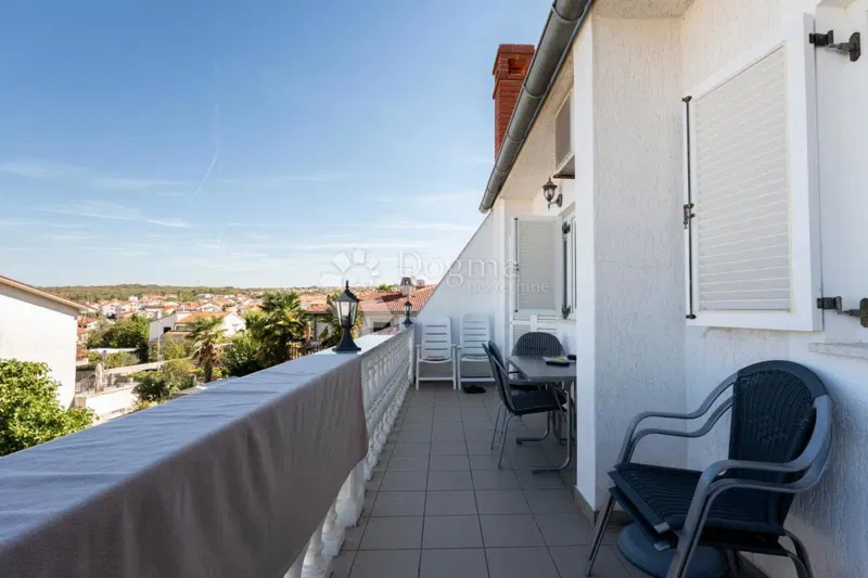 Casa Malinska, Malinska-Dubašnica, 260m2 – 2