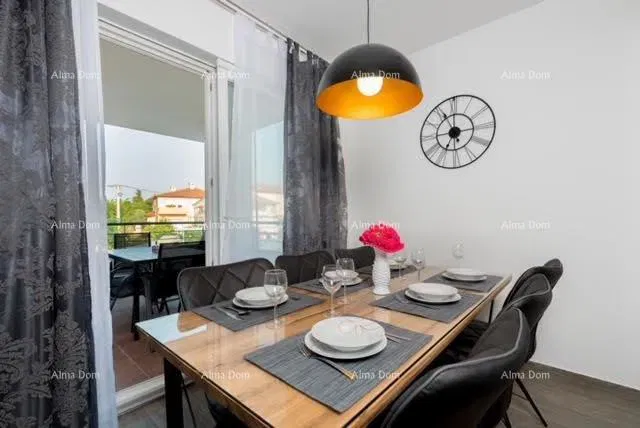 PEROJ – LIJEPO UREĐEN APARTMAN SA ZAJEDNIČKIM BAZENOM