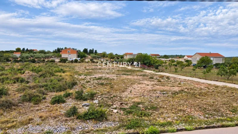 Građevinski teren Raštane donje, Sveti Filip i Jakov - više komada