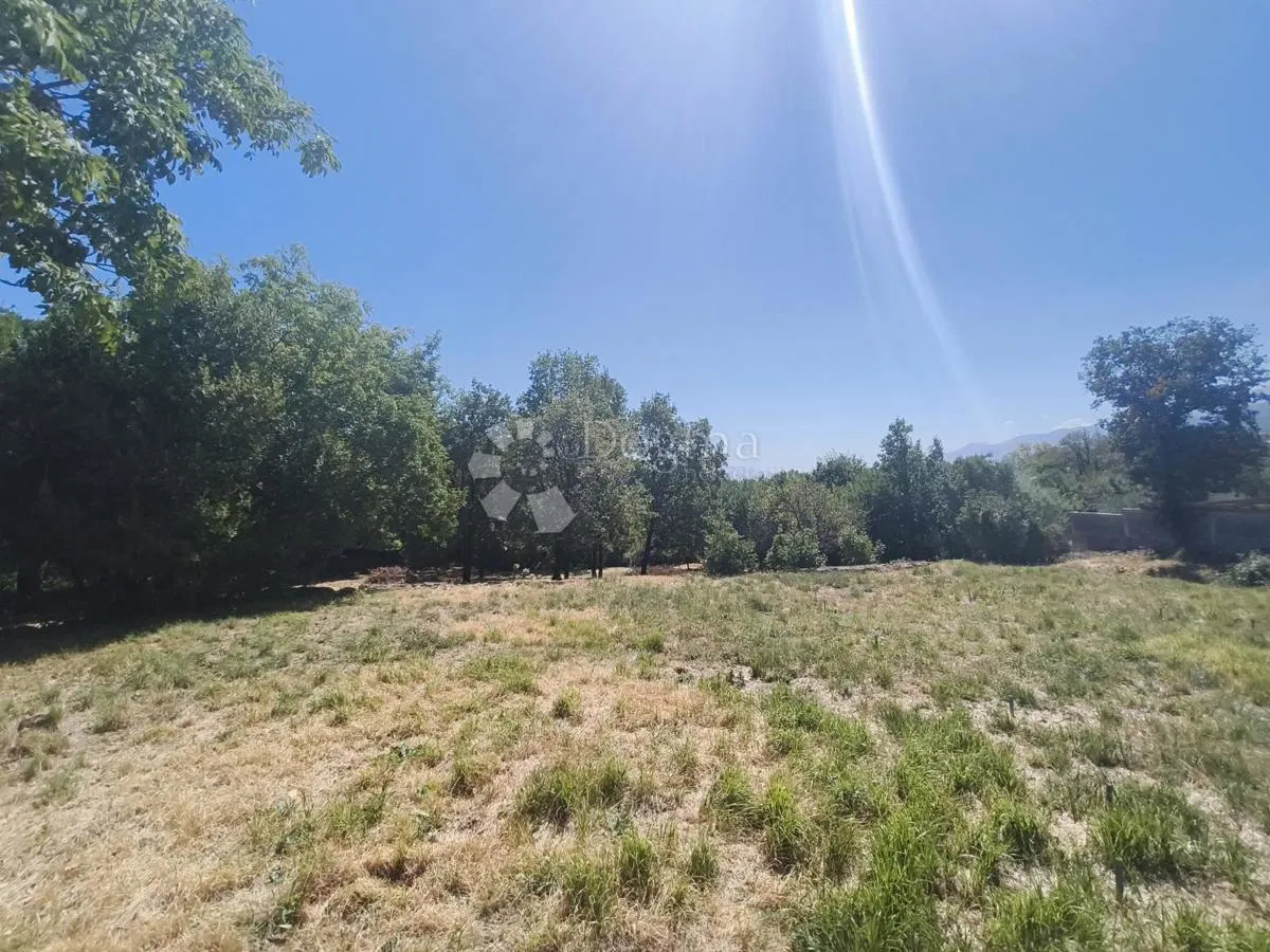 Építési telek Matulji, 1.005m2