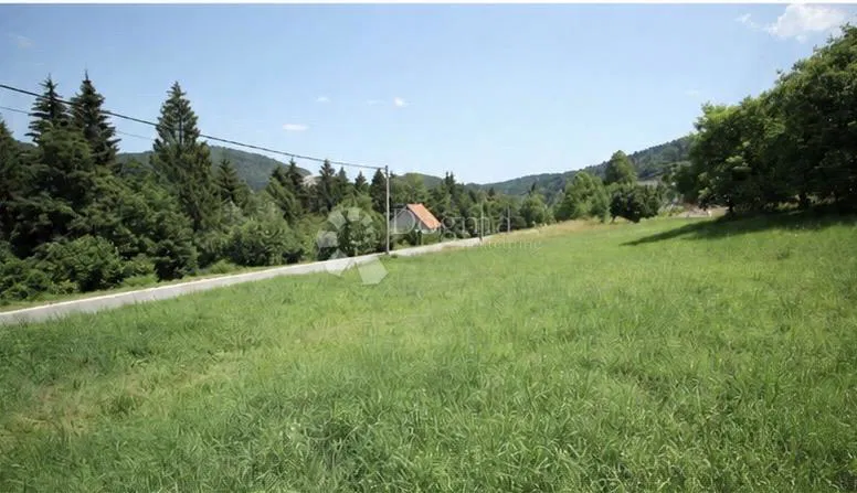 Zazidljivo zemljišče Stara Sušica, Ravna Gora, 1.202m2