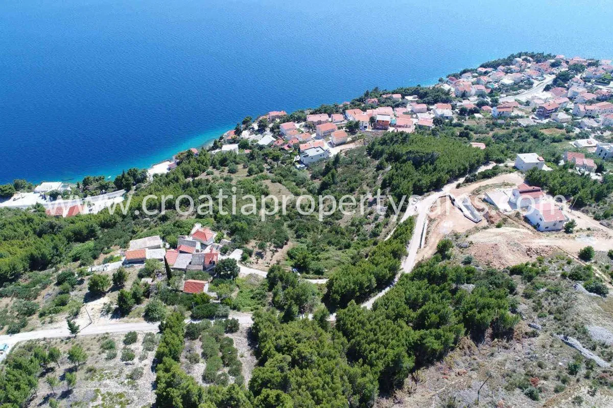 Omiš, građevinsko zemljište, prodaja, 560.000 €