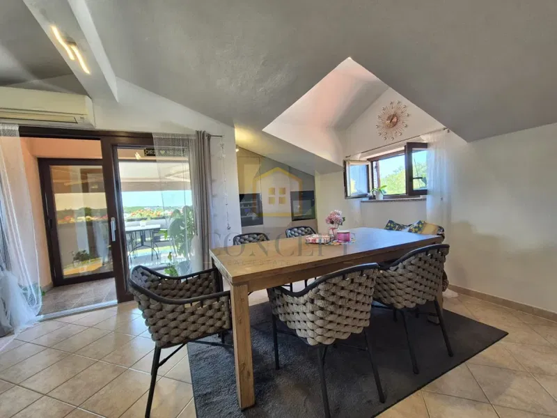 Spacious Three-Bedroom Apartment with Sea View – 500 m from the Beach – 3