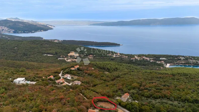 Kmetijsko zemljišče Crni, Raša, 422m2
