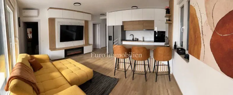 Novalja – Moderne Wohnung mit Garten und Jacuzzi