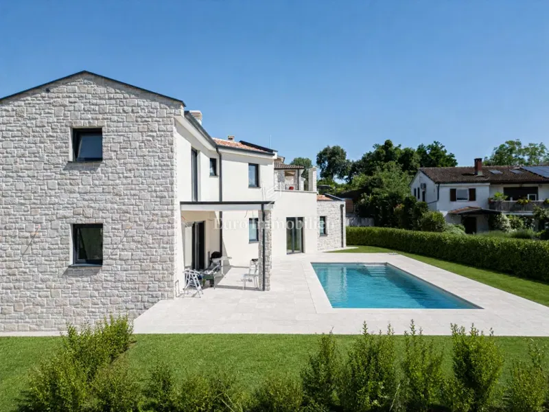 Poreč dintorni – casa con piscina immersa nella natura – 3