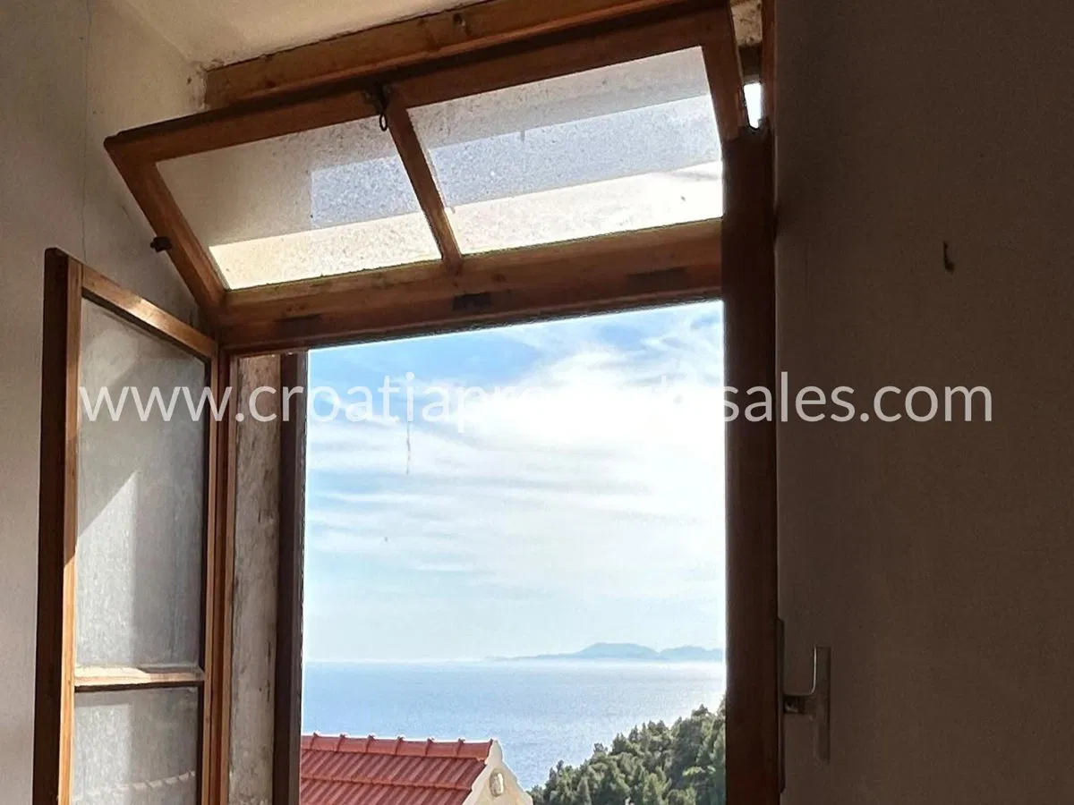 Hvar, stara kamena kuća, prodaja, 120.000 €