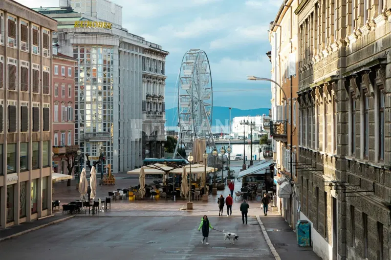 RIJEKA, CENTAR - Poslovni prostor za zakup, prizemlje, 48.57 m2