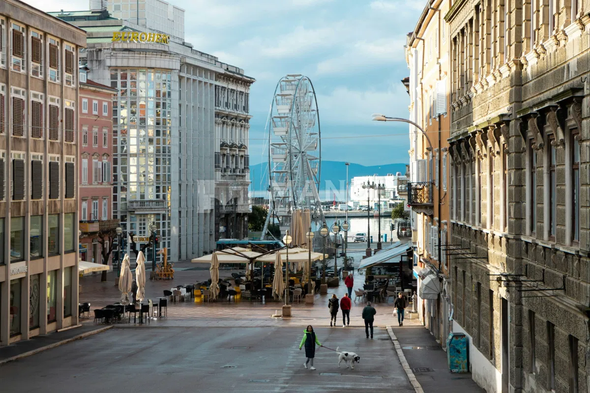 Commerciale Centar, Rijeka, 48,57m2
