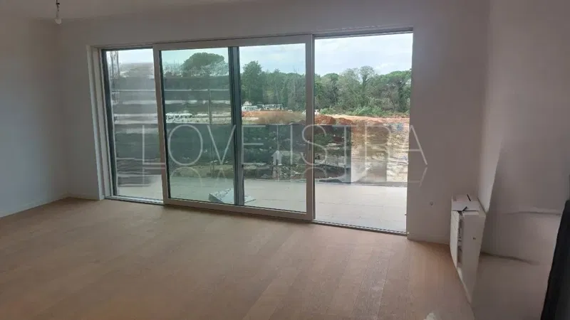 NOVOGRADNJA POREČ, 800M OD MORA!