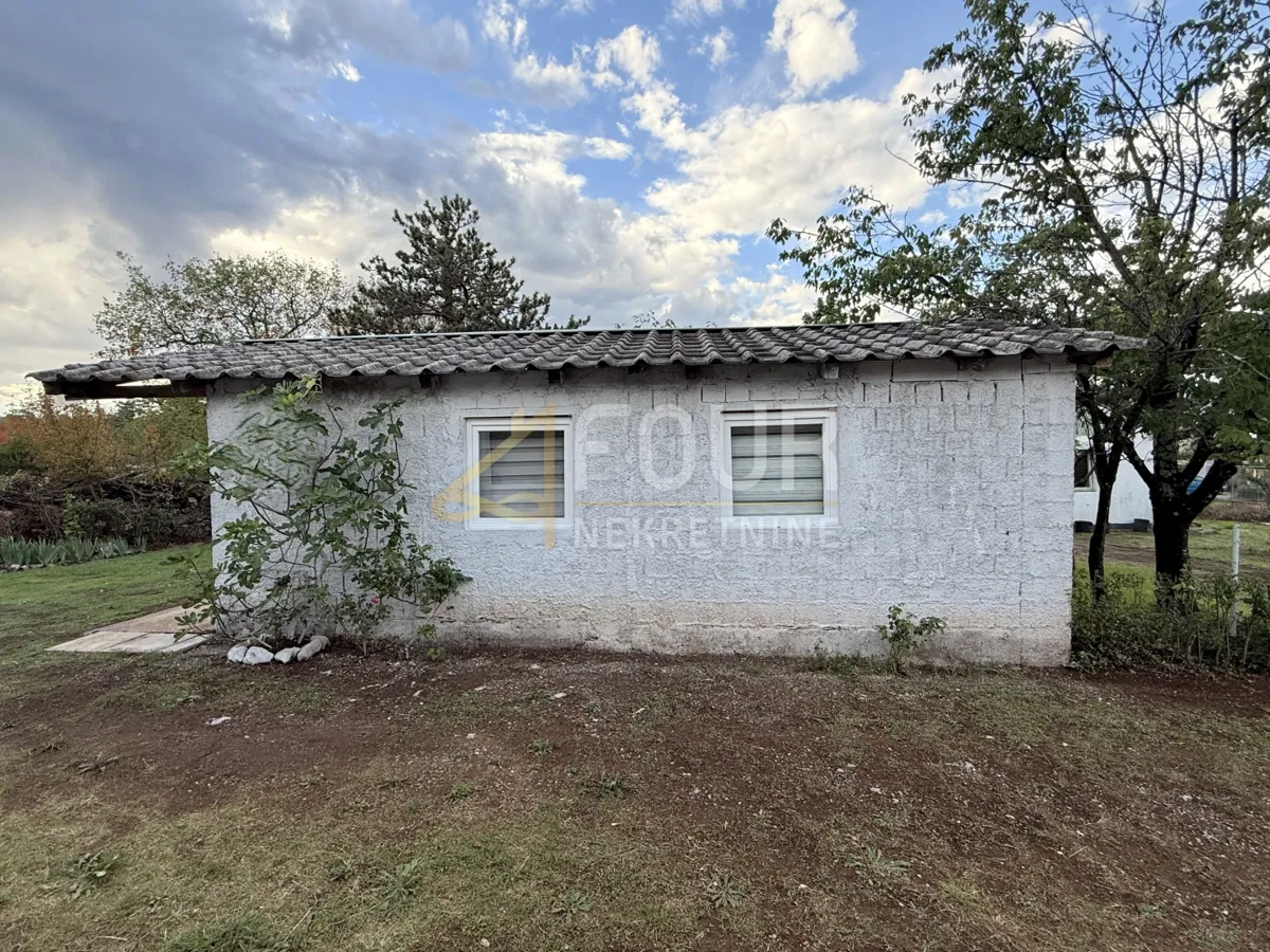 Čavle, Mavrinci, pomoćni objekt 32m2 - ROH BAU