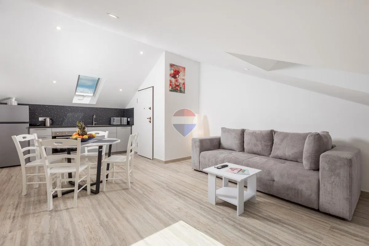 Kastav - Trinajstići, stan sa pogledom na more 50 m2 - najam