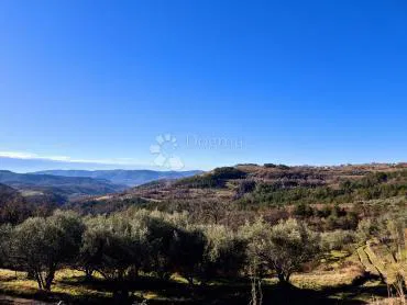 Teren budowlany Draguć, Cerovlje, 2.257m2
