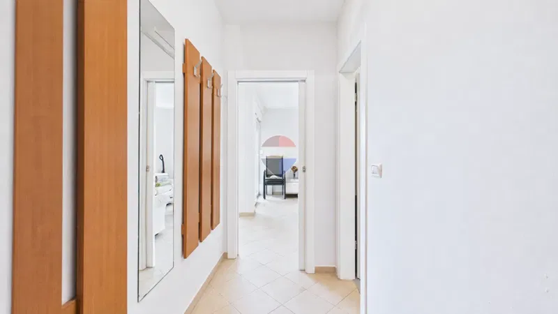 ISTRIA, NOVIGRAD – 88 m² Duplex Apartment with Pool, 800 m from the Sea – 2