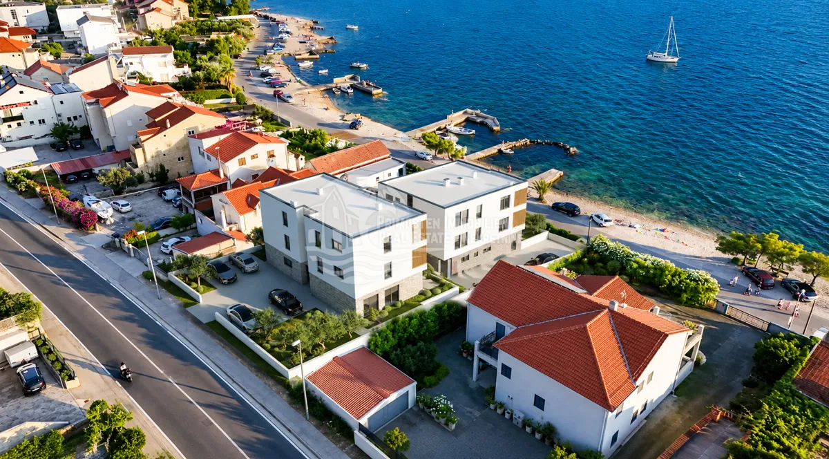 Brodarica – Modernes Apartment nur 30 m vom Strand entfernt