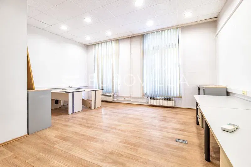 Zagreb, Trešnjevka, ulični poslovni prostor 78 m²