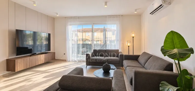 Poreč, surroundings, new house with 3 bedrooms! – 2