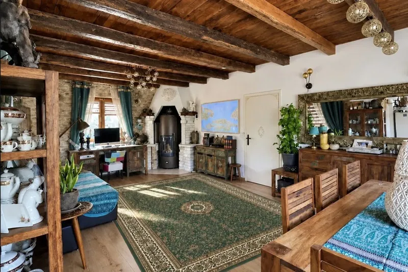 Villa con vista mare, piscina, area benessere e giardino privato – 3