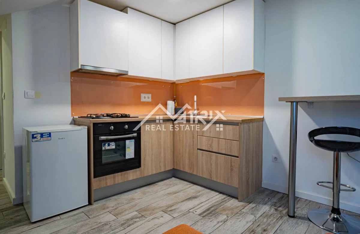 Osijek, moderan 2-sobni stan 40,8 m², podno grijanje