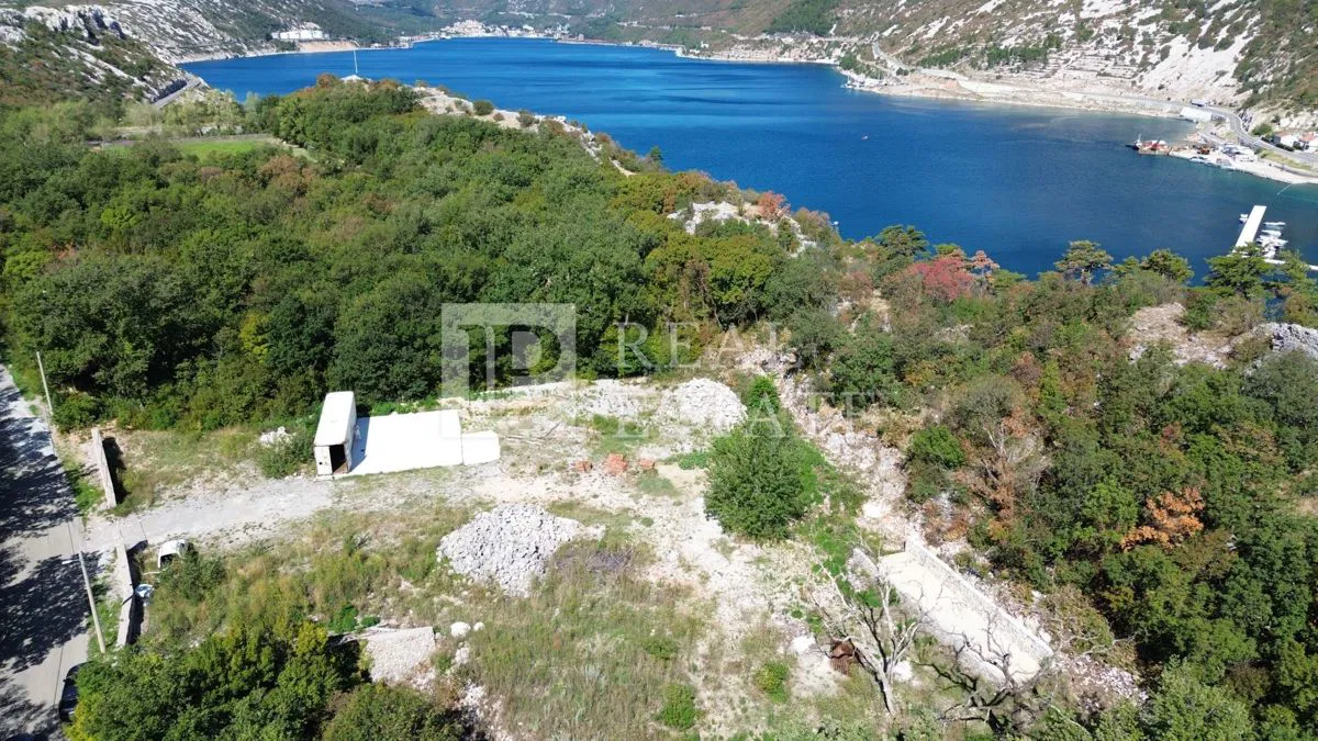 BAKARAC - ravno i očišćeno poljoprivredno zemljište od 2793 m2