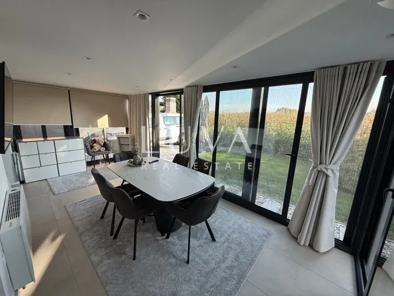 Zagreb, Blato, designer two-room apartment with garden, NKP 68 m² – 2