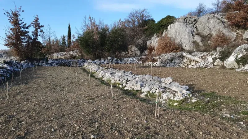 Terreno edificabile Šestanovac, 4.737m2 – 2