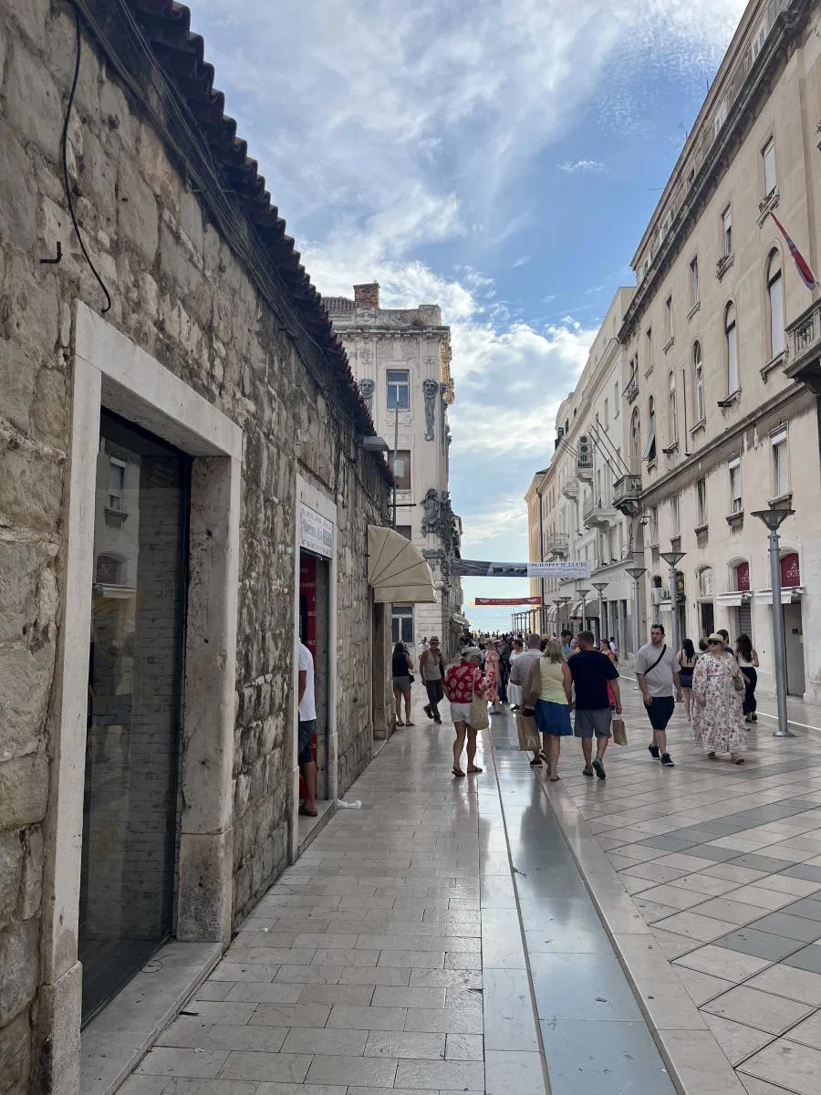 Locale commerciale Grad, Split, 70m2