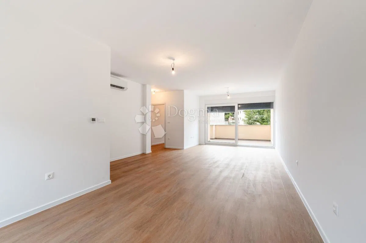 REŠETARI, kuća 180m2 s garažom