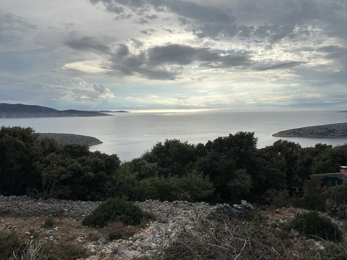 Ustrine, Otok Cres - Građevinsko zemljište, 291 m2